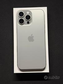 IPhone 16 Pro Max 256GB Titanio