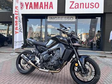 Yamaha MT-09 pochi km