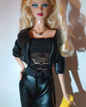 Barbie con abbigliamento ooak