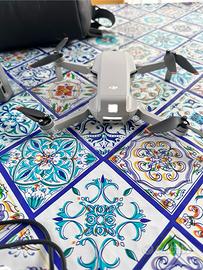 Dji Mini 2 FlyMoreCombo + kit filtri