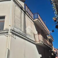 CASA INDIPENDENTE A PIEDIMONTE ETNEO