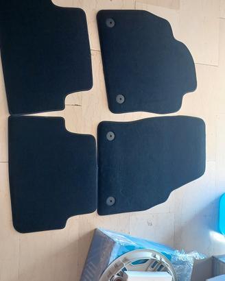 tappeti velluto originali vw Taigo