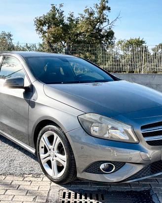 Mercedes-Benz A 180 cdi Sport automatica