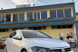 Volkswagen Polo Business 1.0 TGI 5p. Highline Blue