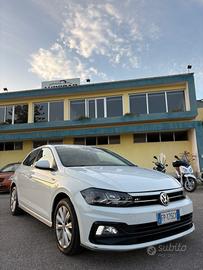 Volkswagen Polo Business 1.0 TGI 5p. Highline Blue