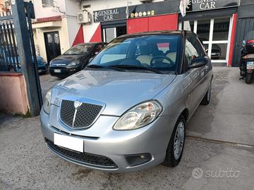 Lancia Ypsilon 1.3 MJT 90 CV Oro Plus OK NEOPATENT