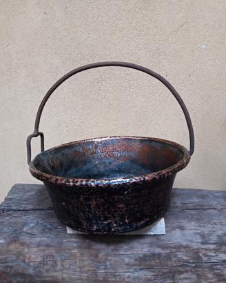 Antica pignatta in rame 
