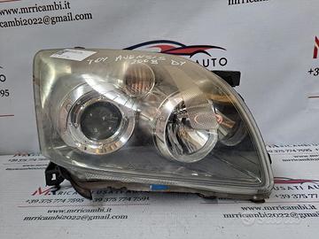FARO ANTERIORE DESTRO TOYOTA Avensis Berlina 2° S