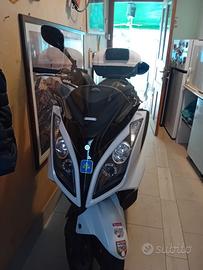 Kymco Downtown 300i - 2009