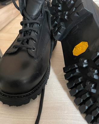 Anfibio BATTISTINI Militare Carabinieri