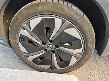 Gomme estive 225/45R19 Hankook Ventus S1 Evo3