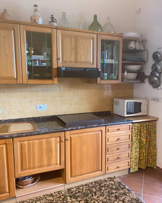 Mobili cucina con elettridomestici