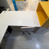 Scrivania angolare ad L