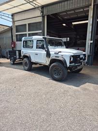Defender 90 2.4 td4