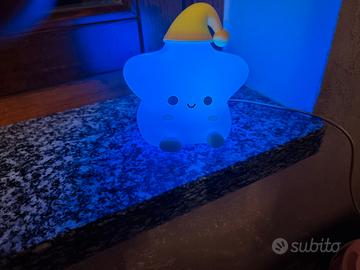 luce notturna Ricaricabile  a forma di Stellina .