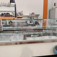 Bancone Bar 2m con sportelli e vetrina frigo