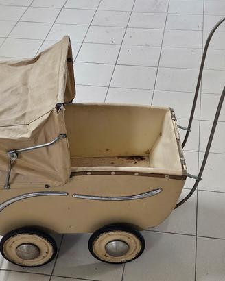Carrozzina Wisa Gloria vintage