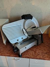 Affettatrice a gravità in alluminio Dampa