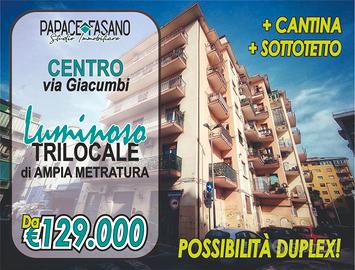 CENTRO: grande Trilocale, piano alto