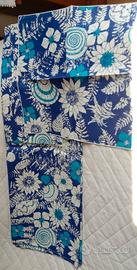 Tovaglia rettangolare in lino con tovaglioli 