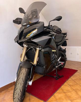 BMW S 1000 XR