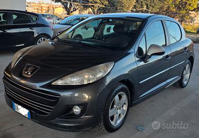 Peugeot 207 1.6 HDi -Millesim 200- Neopatentati 