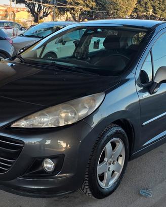 Peugeot 207 1.6 HDi -Millesim 200- Neopatentati 