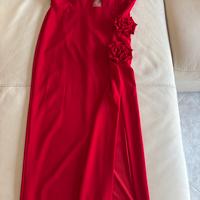 Abito ‘Btzzia’ rosso per occasioni importanti