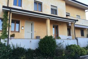 Villetta indipendente sui 4 lati