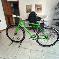 Bicicletta telaio kawasaki