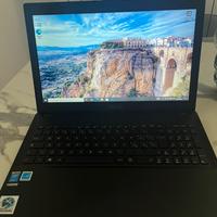 Pc portatile notebook ASUS 500gb hd 8gb ram