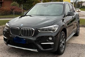 BMW X1 xDrive18d Nera
