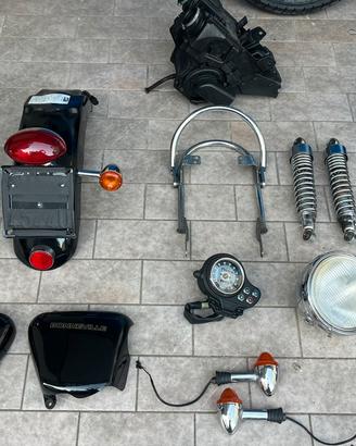 Ricambi Triumph Bonneville T100