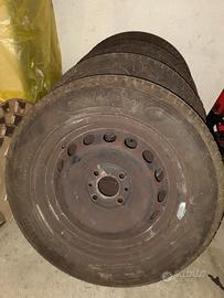 Cerchi e Pneumatici 185/60 R14 82H M+S
