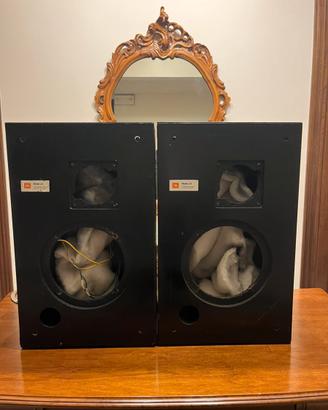Cabinet e crossover per JBL L19