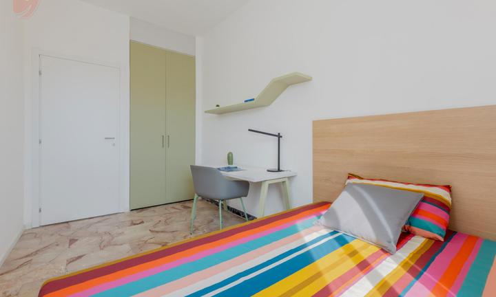 Spazio e Stile in Questa Singola [FE_CMP131-A_S9]