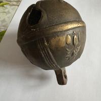Campana in bronzo vintage