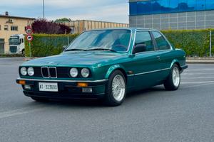 BMW E30 320i coupe 1983