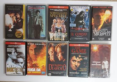 Lotto di 20 VHS Videocassette Film di Vari Generi