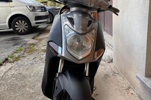 SCOOTER KYMCO 125