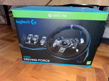 Volante g920 in perfetto condizioni !!!