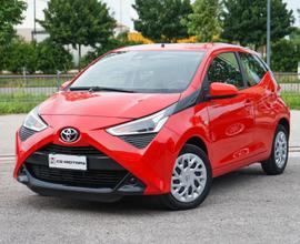 Toyota Aygo Connect 1.0 VVT-i 72 CV 5 porte x-play