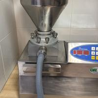 Riempitrice iautomatica per cioccolata creme e chi