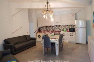 Appartamento, Campofelice di Roccella.