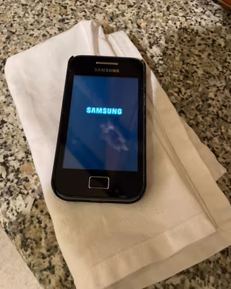 Samsung gt-s 5830 i