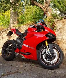 Ducati Panigale 1199S Accessoriata