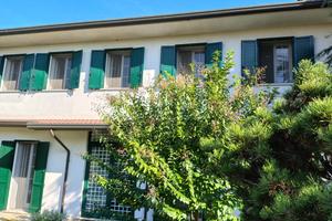 Casa con annesso capannone a Borgo Veneto (PD)