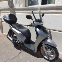 Honda Sh 125 anno 2019 con soli 9mila km