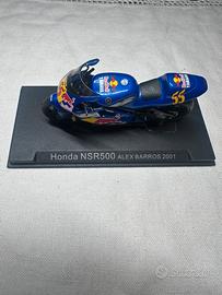 Alex Barros - Honda NSR500 - 2001 (1:24)