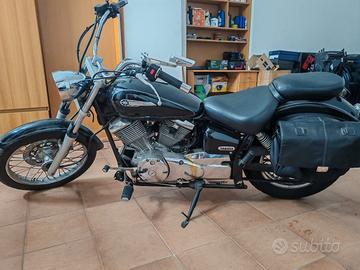 YAMAHA Drag star 250cc